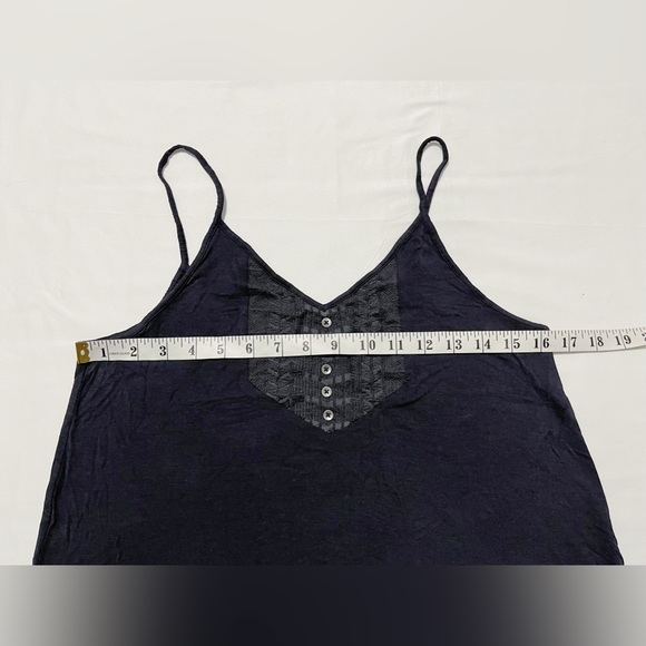 American Eagle Outfitters Soft & Sexy Cami - Picture 5 of 8